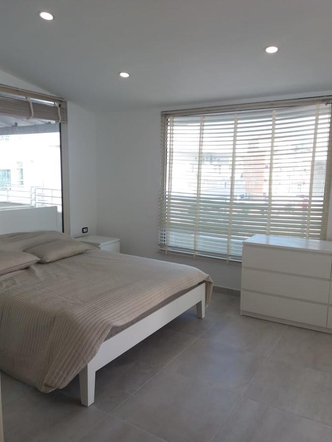 Sea Front Penthouse Apartman Saranda Kültér fotó